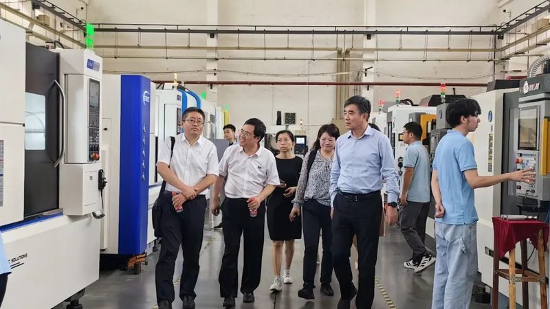 钢铁材料与铸铁材料对比：